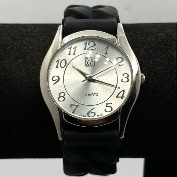 Silver & Black NY&C Watch - Picture 1 of 3